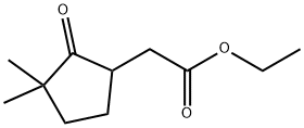 Cyclopentaneacetic acid, 3,3-dimethyl-2-oxo-, ethyl ester (9CI) Struktur