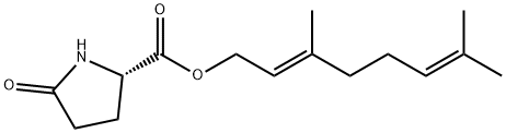 (E)-3,7-dimethylocta-2,6-dienyl 5-oxo-DL-prolinate Struktur