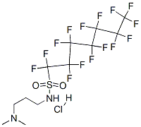 N-[3-(dimethylamino)propyl]-1,1,2,2,3,3,4,4,5,5,6,6,7,7,7-pentadecafluoroheptane-1-sulphonamide monohydrochloride Struktur