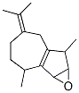 1,2,3,4,5,6,7,8-octahydro-7-isopropylidene-1,4-dimethyl-,-epoxyazulene Struktur