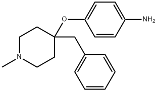 4-((1-Methyl-4-(phenylmethyl)-4-piperidinyl)oxy)benzenamine Struktur