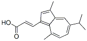 (2E)-3-(5-isopropyl-3,8-dimethylazulen-1-yl)acrylic acid Struktur