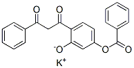 4-(1,3-dioxo-3-phenylpropyl)-3-hydroxyphenyl benzoate, potassium salt  Struktur