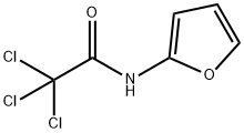 AcetaMide, 2,2,2-trichloro-N-2-furanyl- Struktur