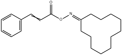 1-[(CINNAMOYLOXY)IMINO]CYCLODODECANE Struktur