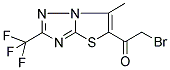 2-BROMO-1-[6-METHYL-2-(TRIFLUOROMETHYL)[1,2,4]TRIAZOLO[5,1-B][1,3]THIAZOL-5-YL]ETHAN-1-ONE Struktur