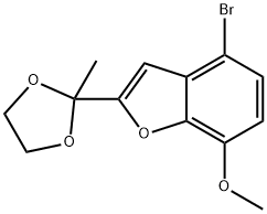 4-BROMO-7-METHOXY-2-(2-METHYL-1,3-DIOXOLAN-2-YL)-1-BENZOFURAN Struktur