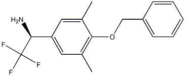 (1S)-1-[3,5-DIMETHYL-4-(PHENYLMETHOXY)PHENYL]-2,2,2-TRIFLUOROETHYLAMINE Struktur